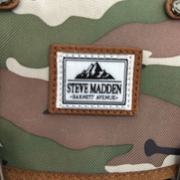 NWT-Steve Madden Classic Camo Large Olive Backpack NWT - Picture 12 of 12